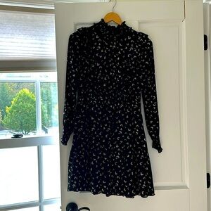 Winter / fall dress whistles size 4